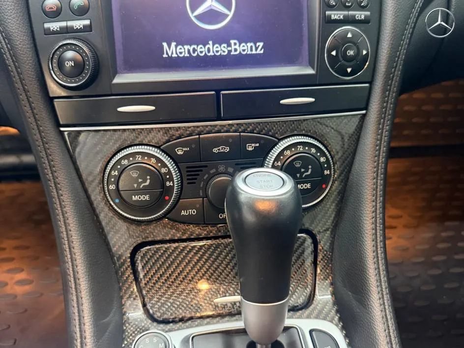 Used 2011 Mercedes-Benz SL 63 AMG image 27