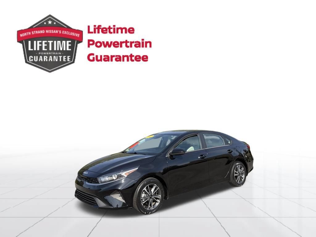 Used 2022 Kia Forte LXS FWD video 1