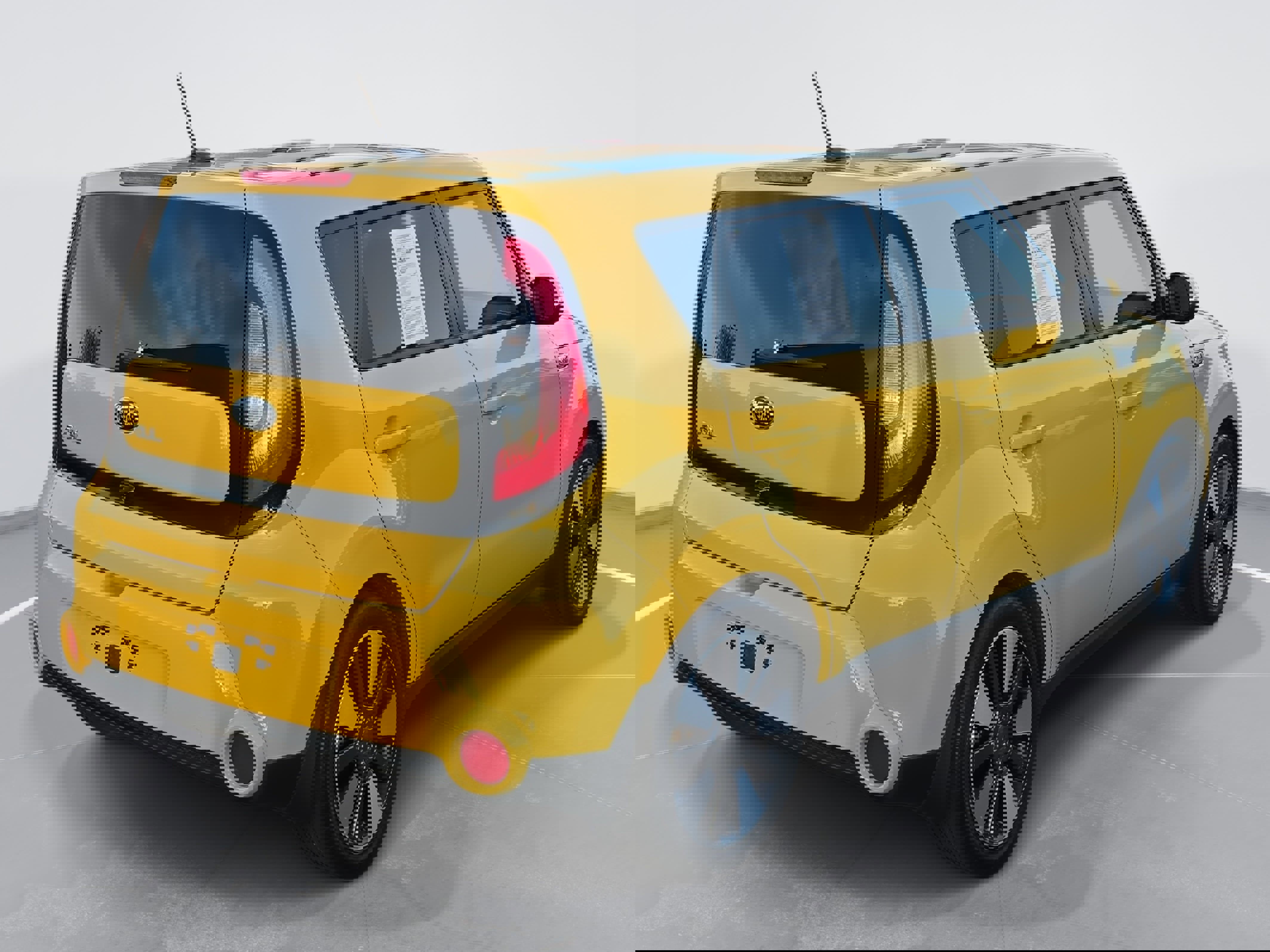 Used 2015 Kia Soul ! w/ Sun & Sound Package image 5