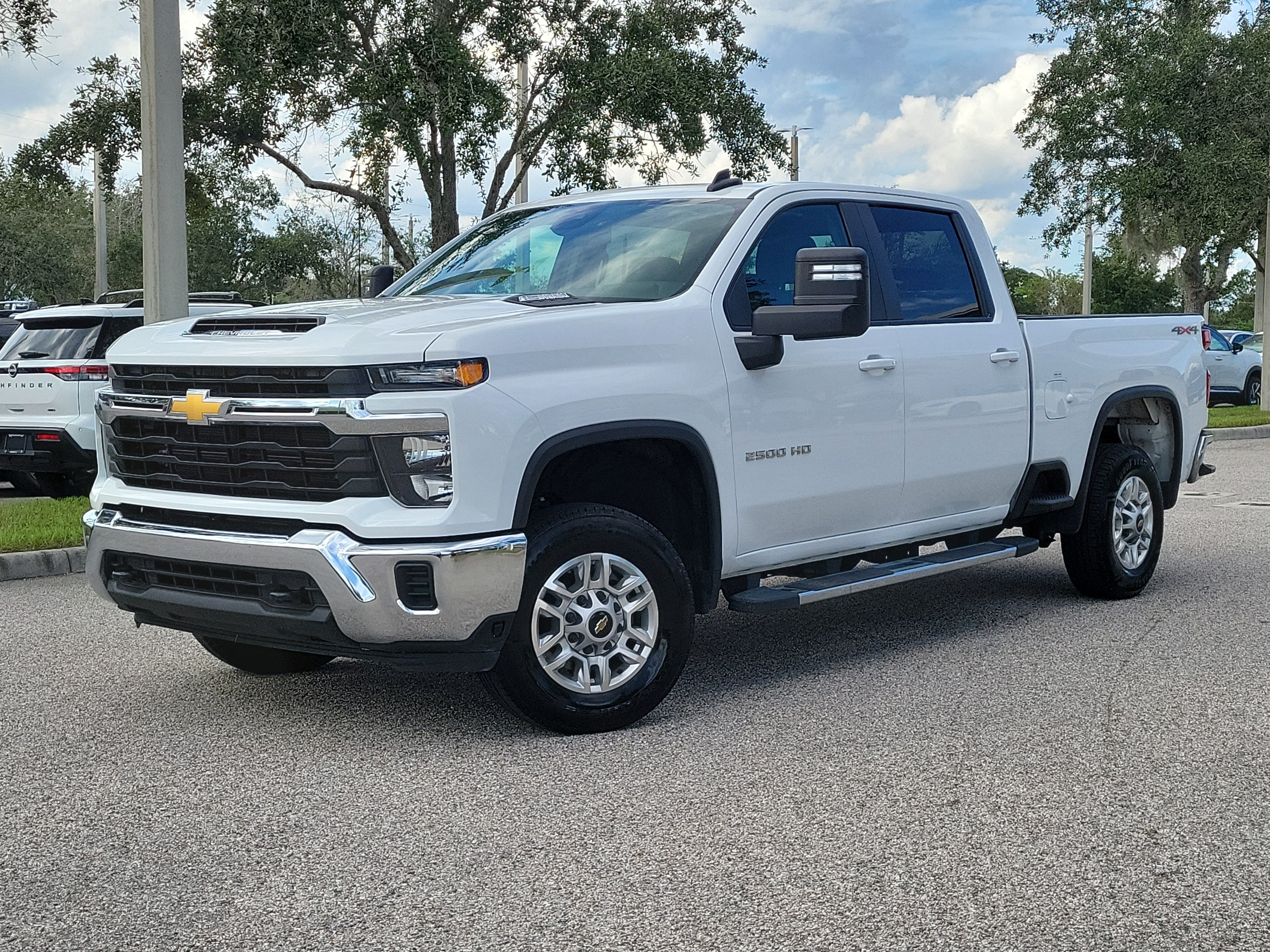 Used 2026 Chevrolet Silverado 2500 LT AWD/4WD image 31