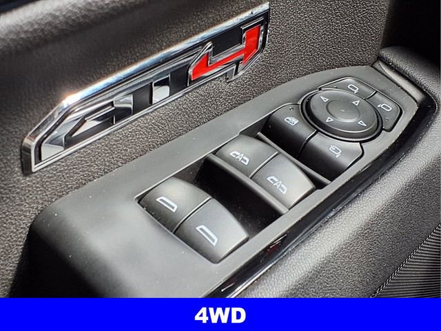 Used 2025 GMC Sierra 1500 AT4 w/ AT4 Premium Package image 15