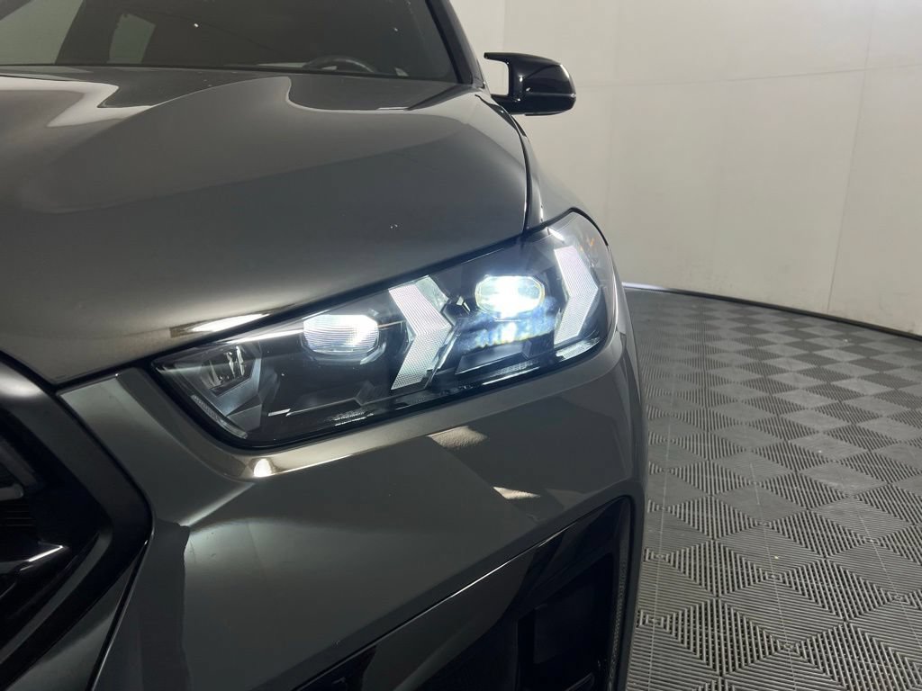 Certified 2026 BMW X5 M Competition w/ Executive Package AWD/4WD image 8
