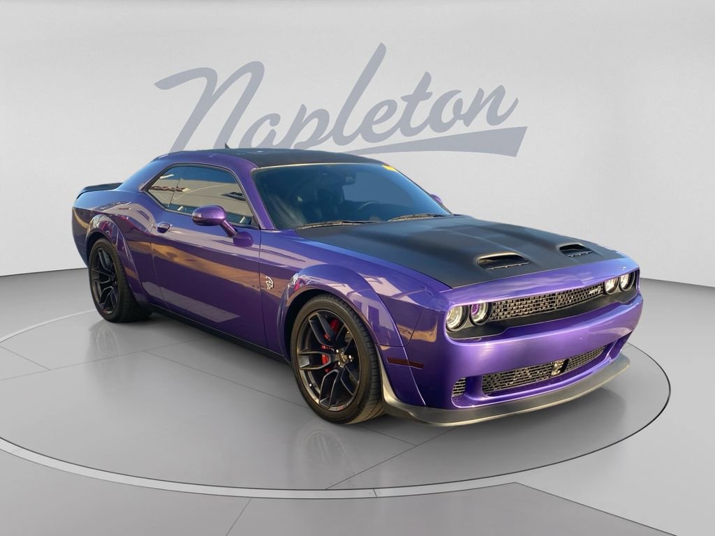 Used 2019 Dodge Challenger SRT Hellcat w/ Widebody Package RWD image 3