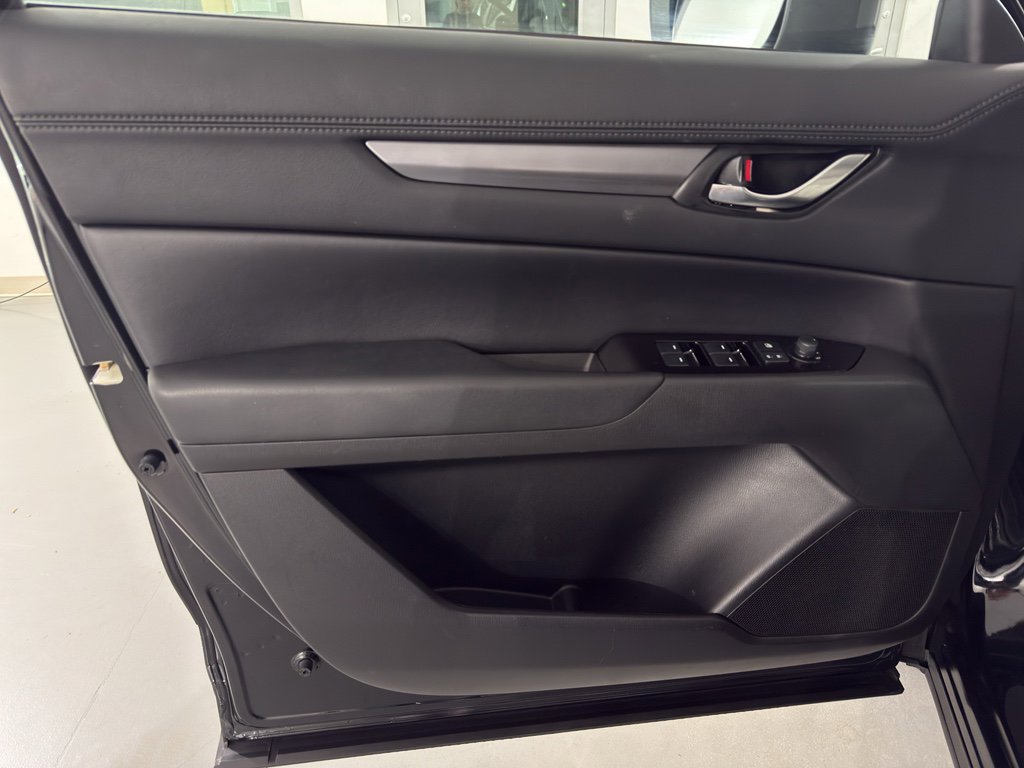 Used 2023 MAZDA CX-5 AWD 2.5 S w/ Preferred Package image 18