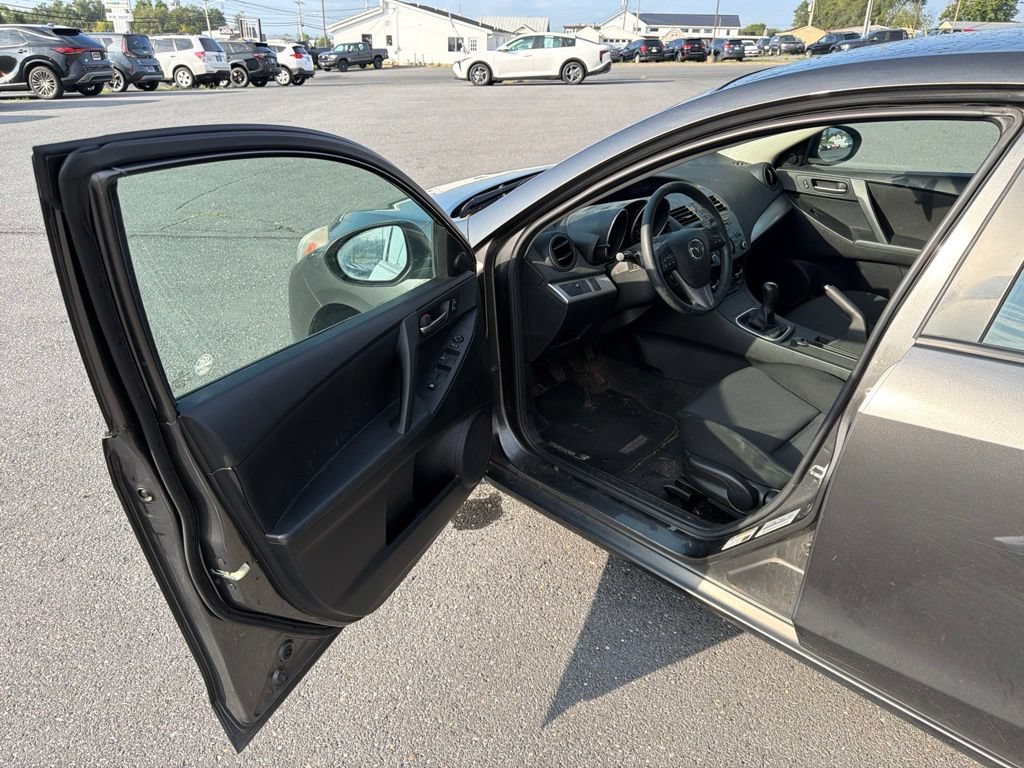 Used 2012 MAZDA MAZDA3 i Touring FWD image 14