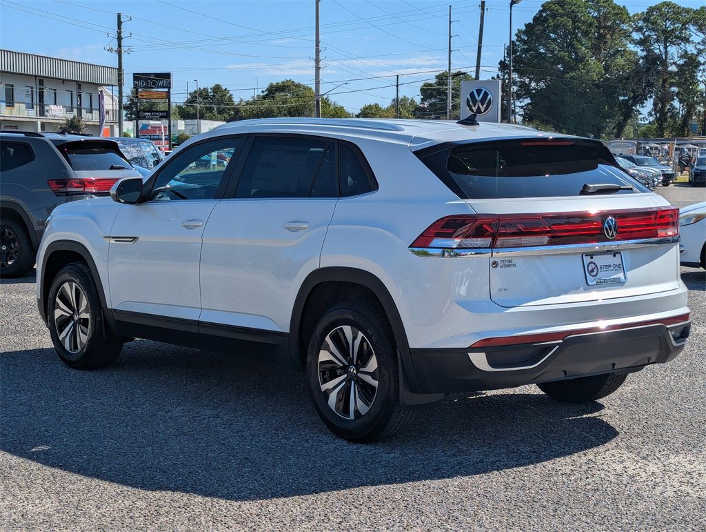 New 2026 Volkswagen Atlas Cross Sport SE image 5