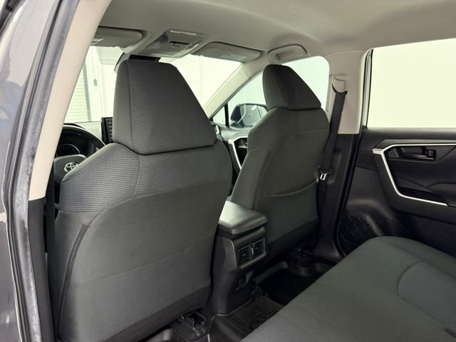 Used 2022 Toyota RAV4 LE FWD image 29