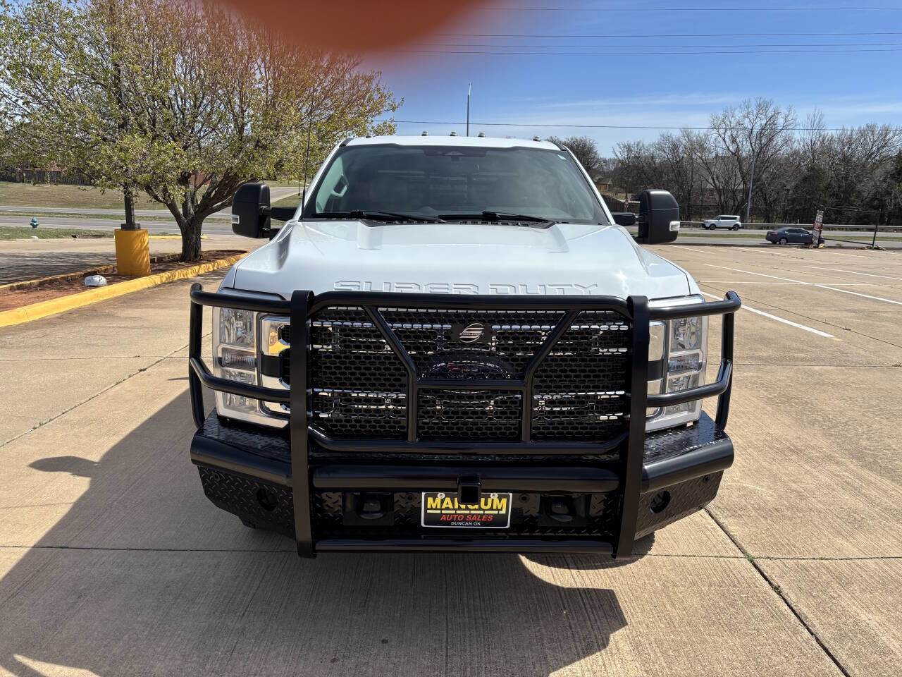 Used 2023 Ford F350 XL image 4