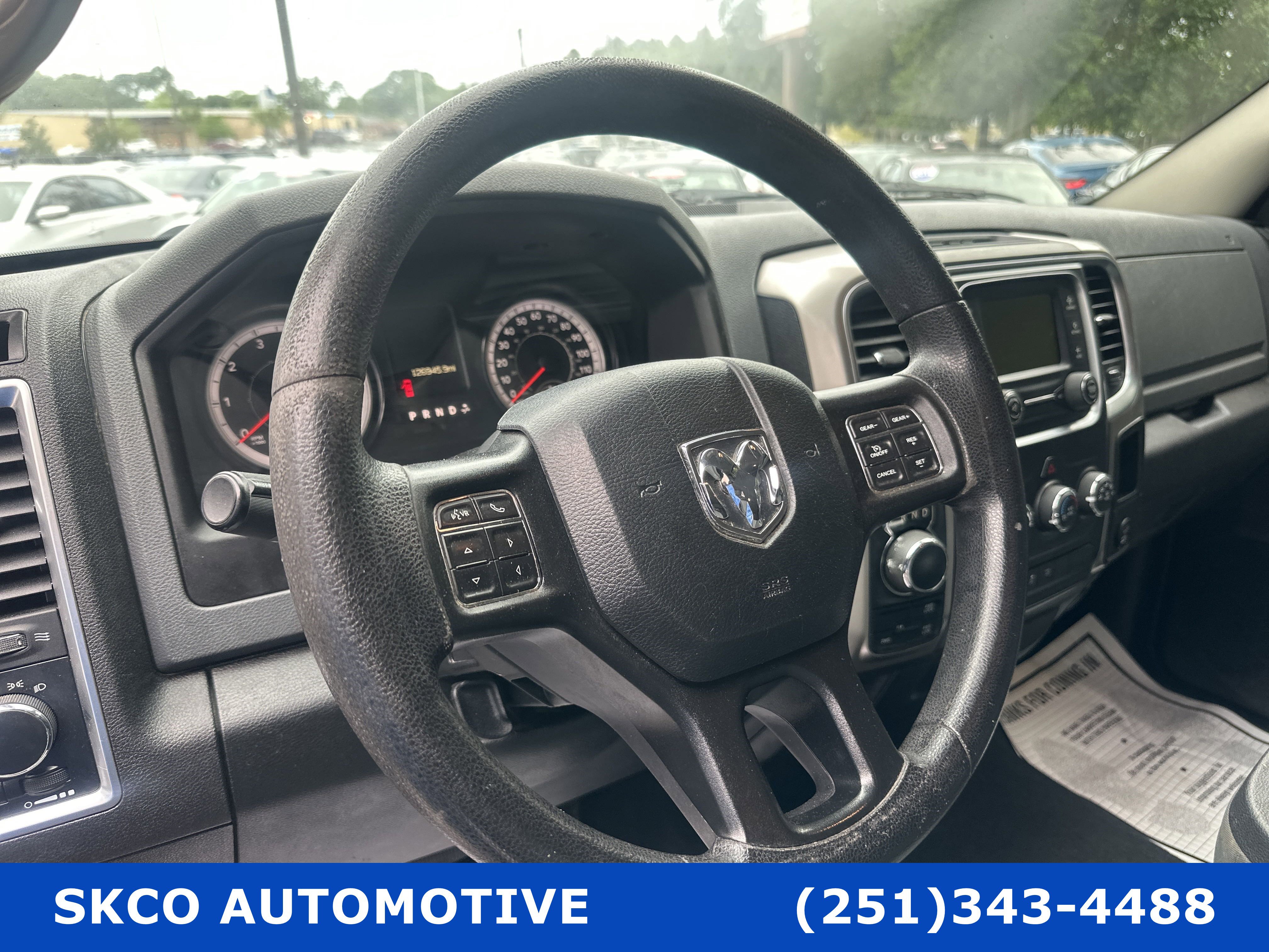 Used 2017 RAM 1500 Classic SLT image 19