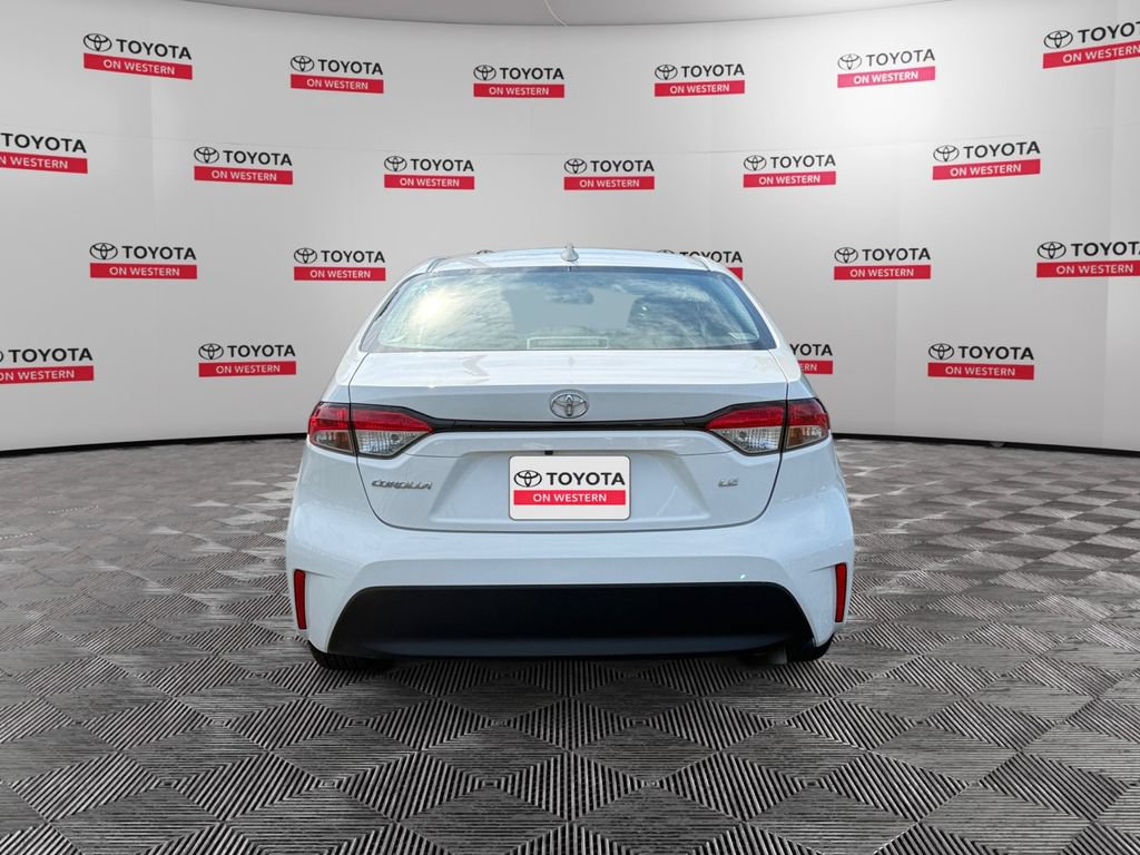 Certified 2024 Toyota Corolla LE FWD image 6