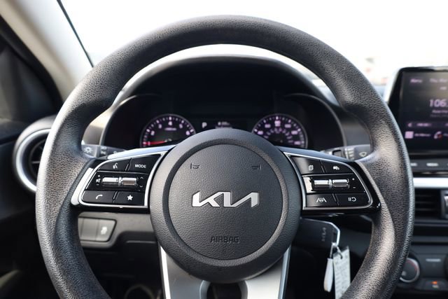 Certified 2023 Kia Forte LXS image 16