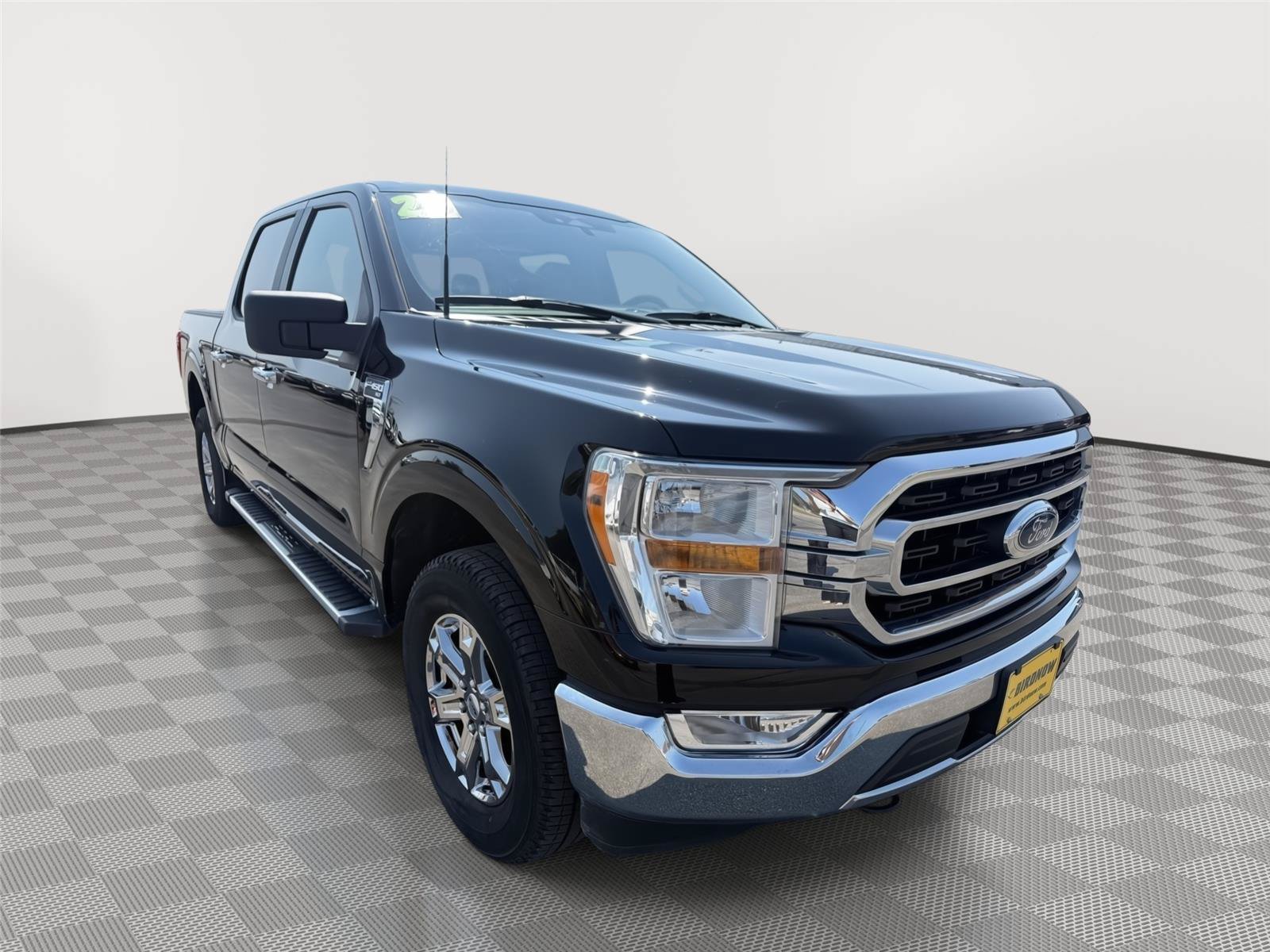 Used 2023 Ford F150 XLT w/ XTR Package AWD/4WD image 8