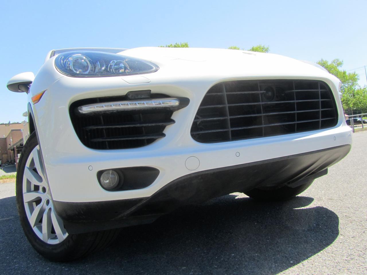 Used 2012 Porsche Cayenne Turbo AWD/4WD image 1