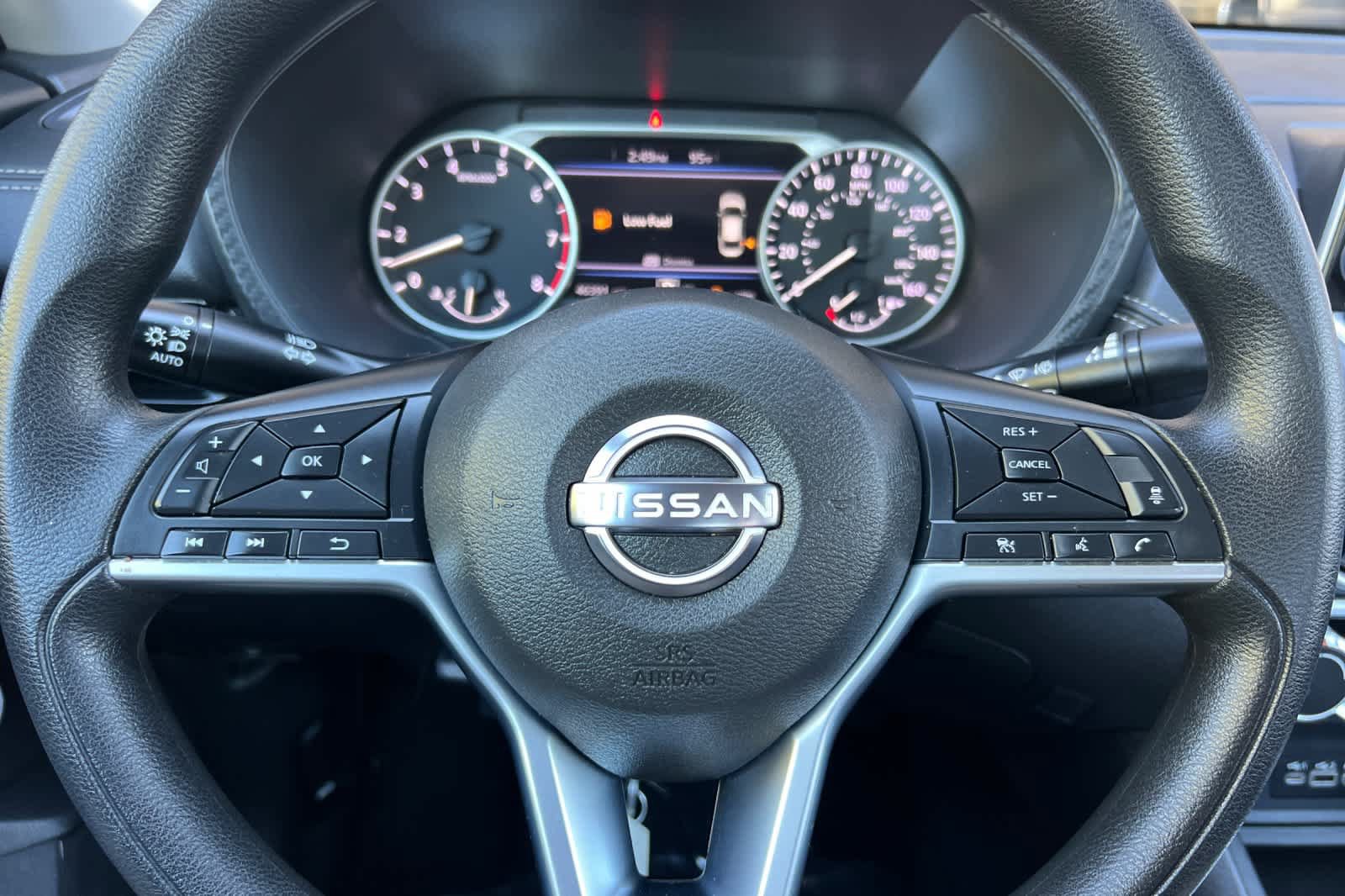 Used 2025 Nissan Sentra SV FWD image 23