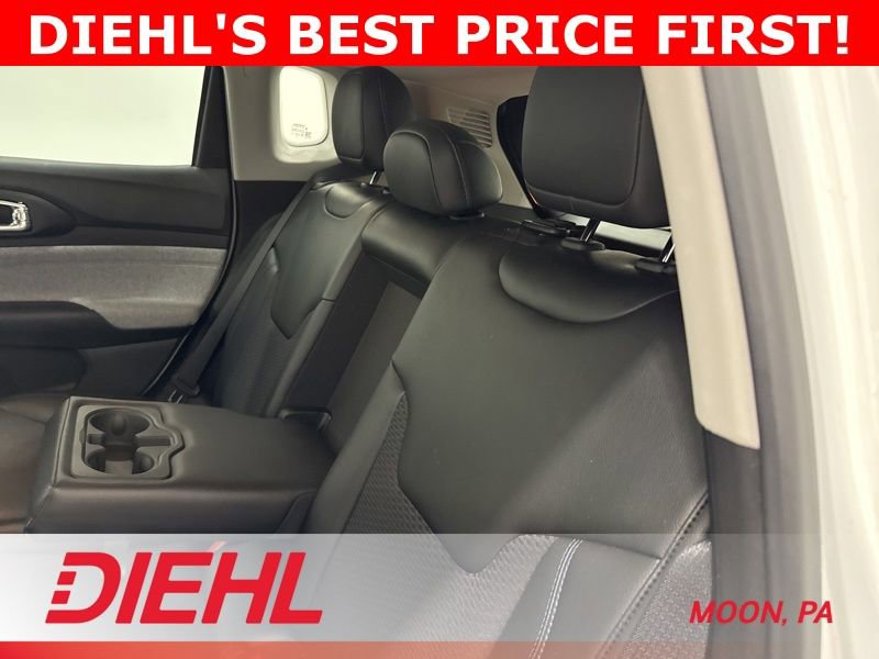 Used 2022 Jeep Compass Latitude w/ Convenience Group AWD/4WD image 16