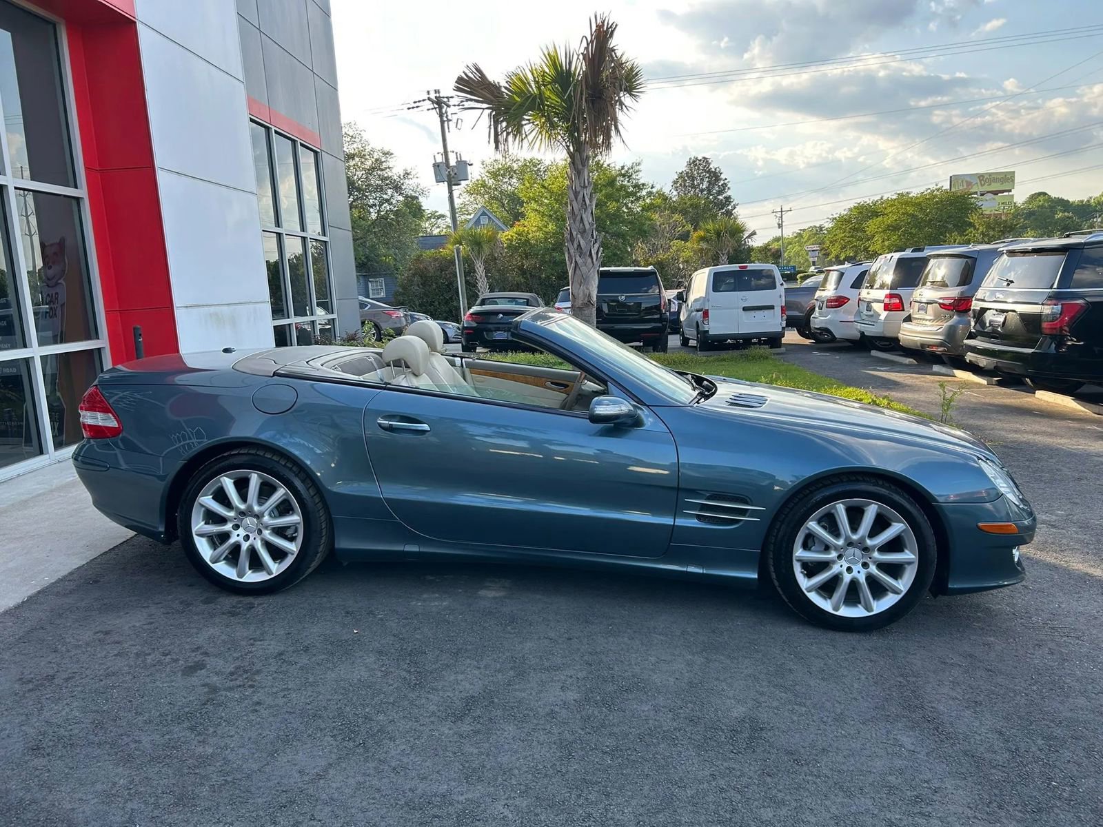 Used 2007 Mercedes-Benz SL 550 image 12