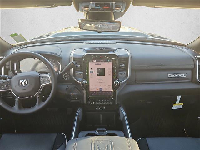 New 2026 RAM 2500 Laramie w/ Night Edition AWD/4WD image 15