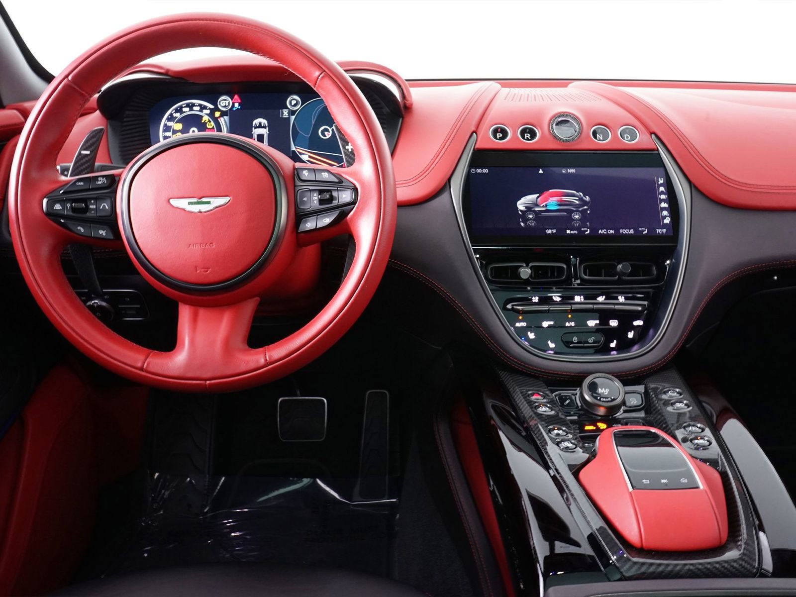 Used 2023 Aston Martin DBX 707 image 27