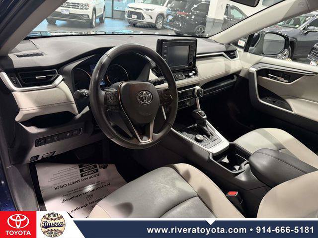 Certified 2021 Toyota RAV4 XLE Premium AWD/4WD image 13