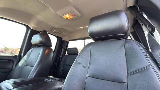 Used 2013 GMC Sierra 2500 SLT w/ SLT Convenience Package image 11
