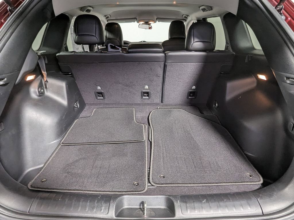 Used 2020 Jeep Cherokee Latitude Plus image 41