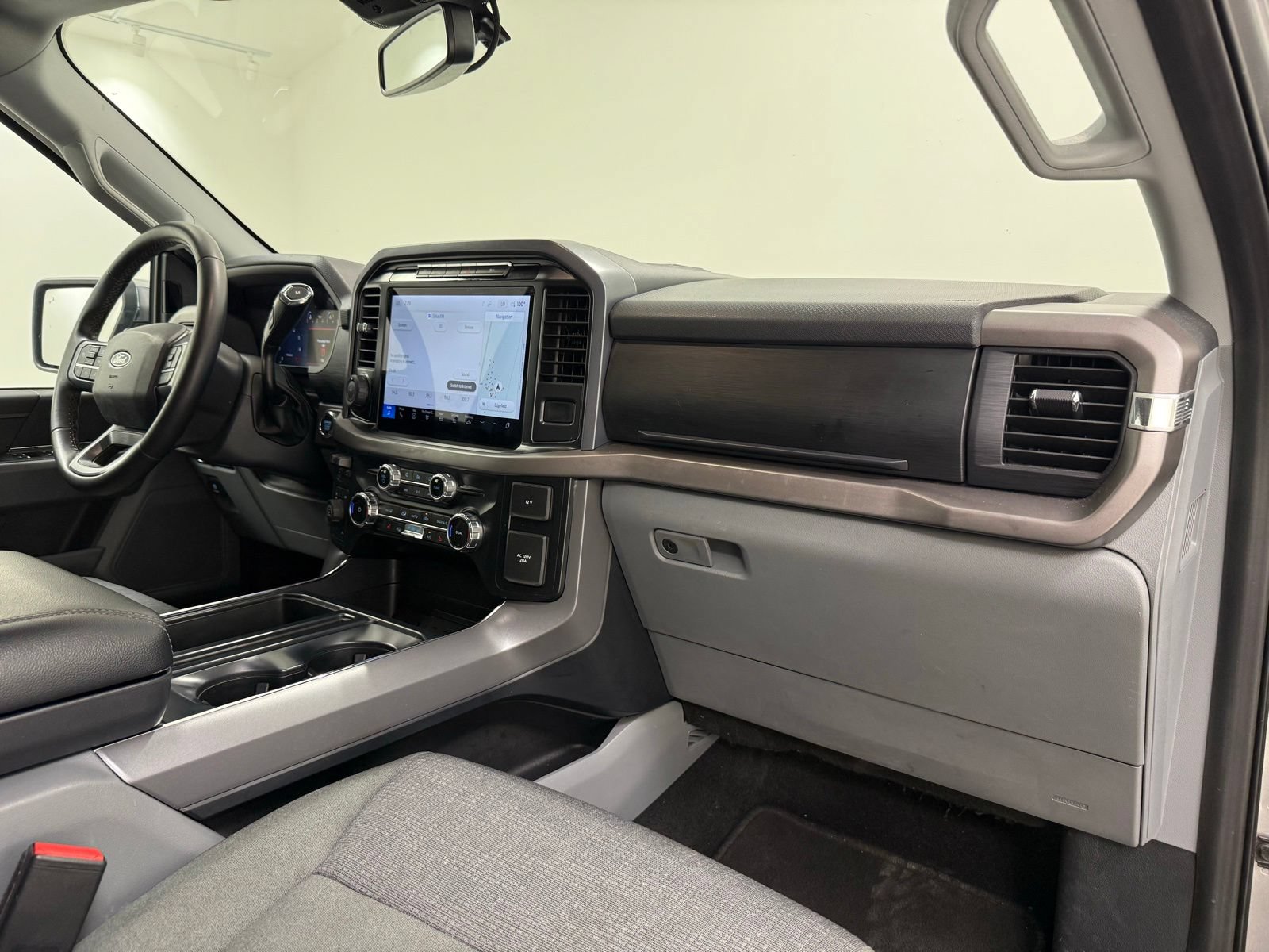 Used 2024 Ford F150 XLT w/ Equipment Group 302A MID AWD/4WD image 30