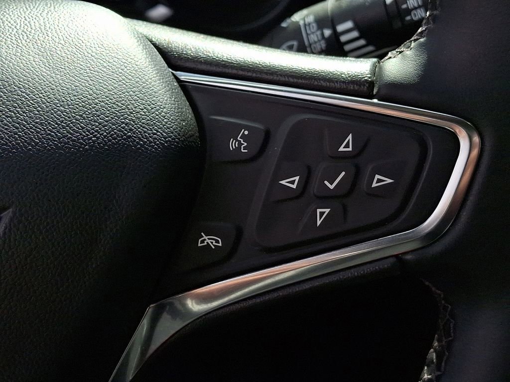 Used 2023 Chevrolet Equinox LT image 27
