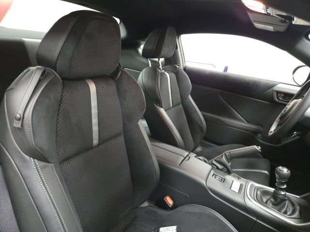 New 2026 Toyota GR86 Premium RWD image 9