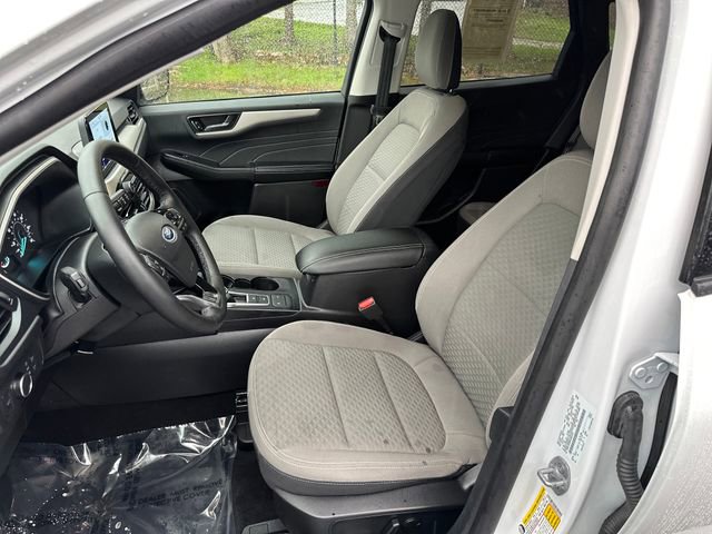 Used 2022 Ford Escape SE w/ Convenience Package image 30
