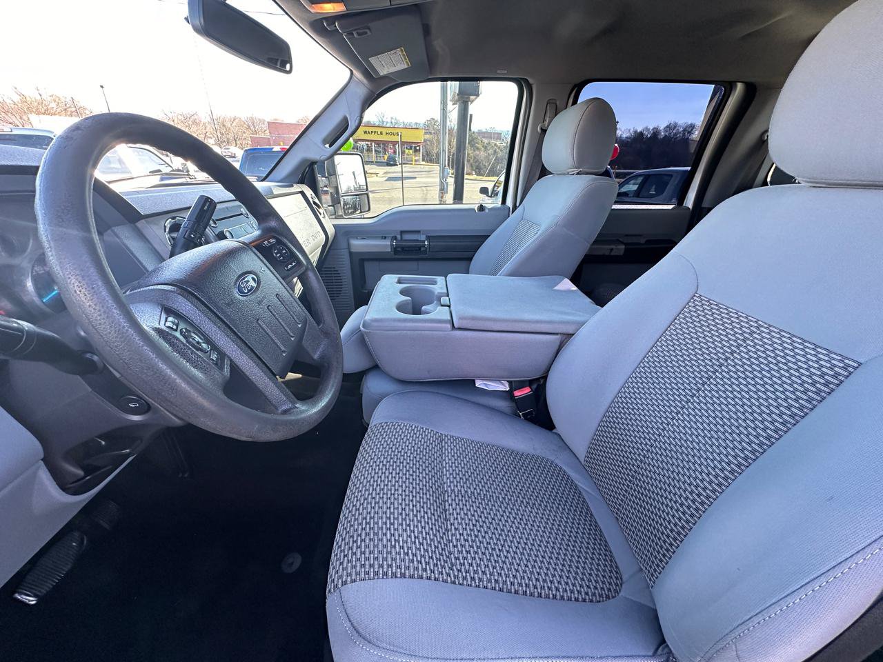 Used 2016 Ford F250 XLT w/ XLT Value Package AWD/4WD image 11