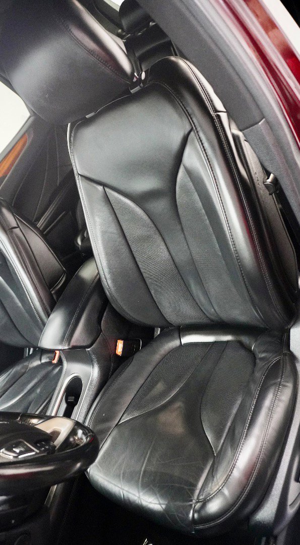 Used 2017 Lincoln MKC Select AWD/4WD image 4