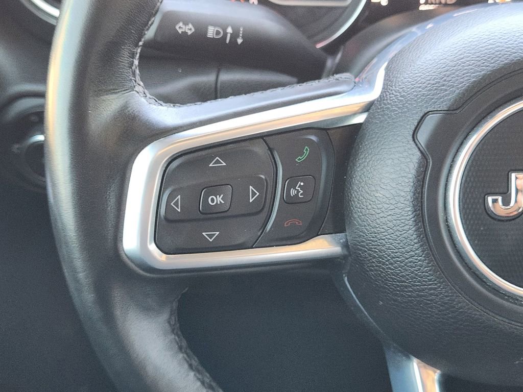 Used 2021 Jeep Wrangler Unlimited Sahara AWD/4WD image 29