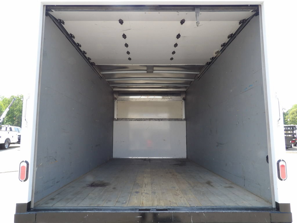 Used 2024 Ford E-450 and Econoline 450 Super Duty w/ Power Windows & Locks Group RWD image 34