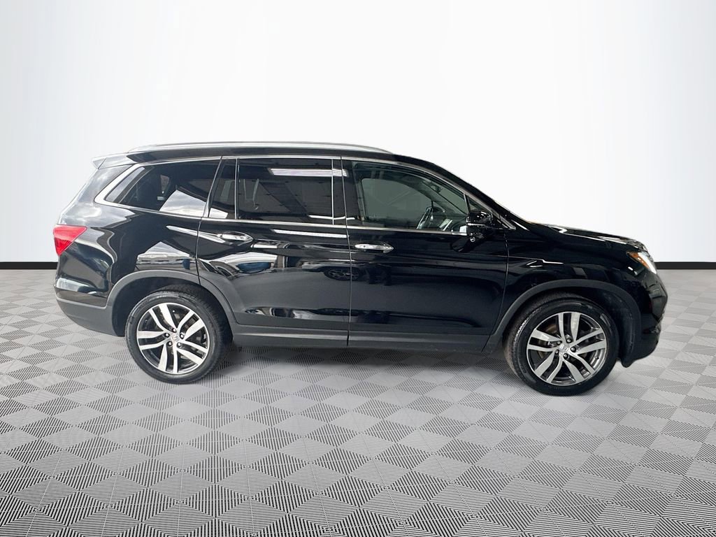 Used 2016 Honda Pilot Touring image 35