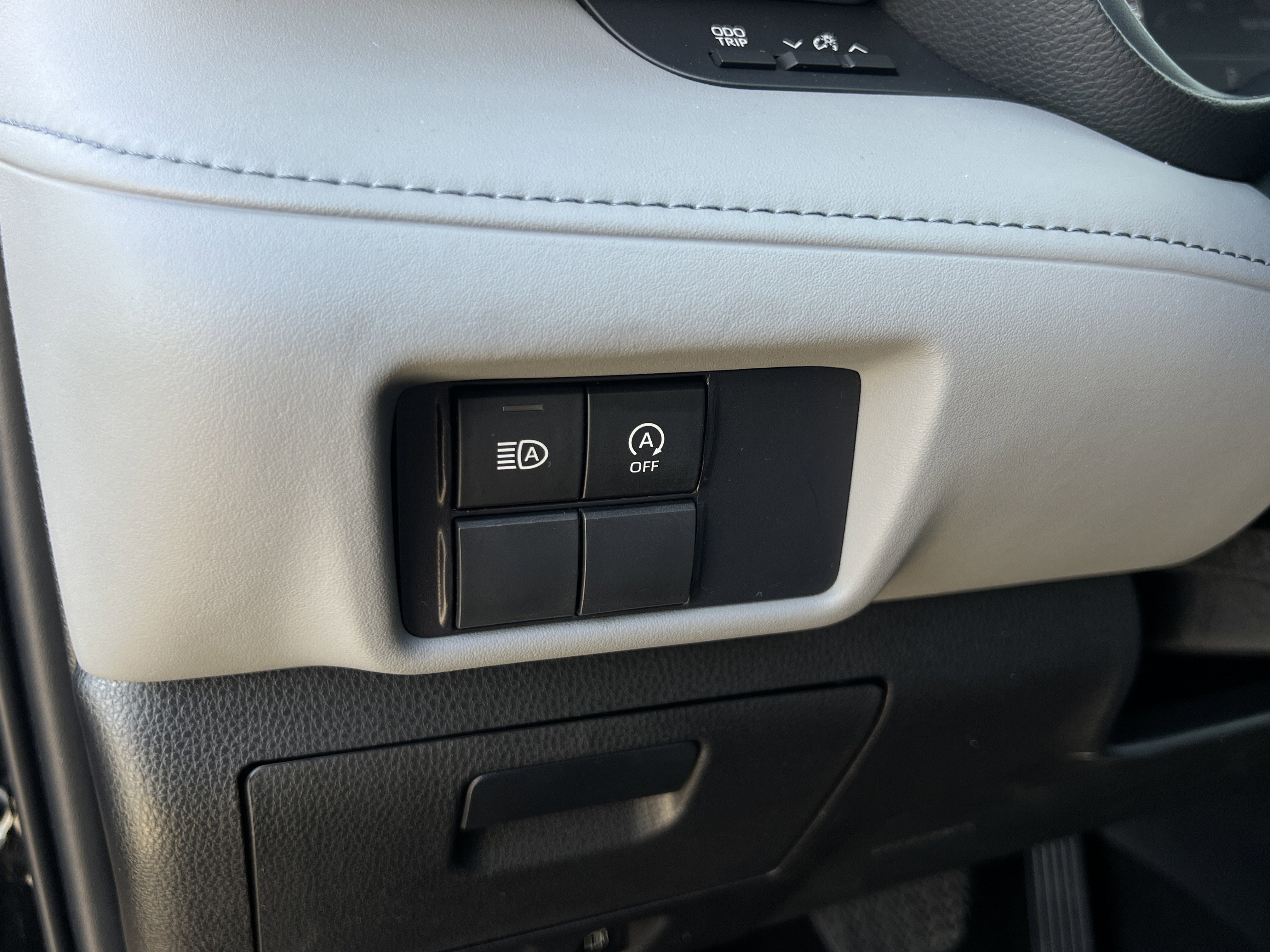 Used 2023 Toyota Highlander L image 20