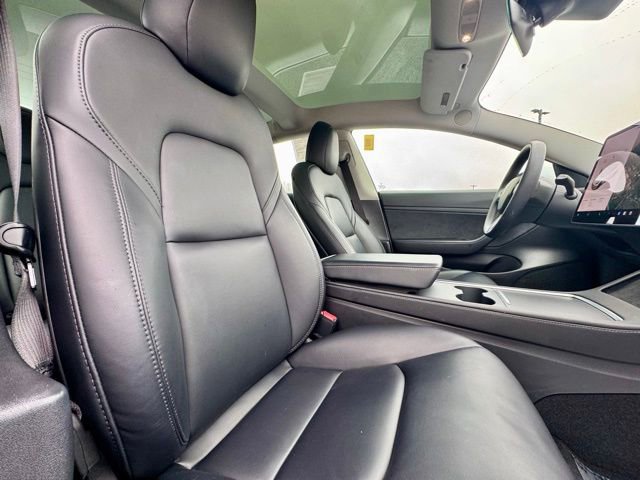 Used 2021 Tesla Model 3 Standard Range Plus image 15