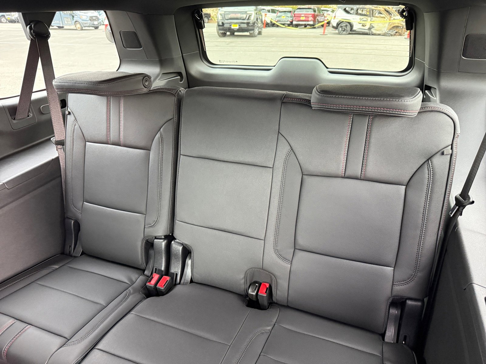 New 2026 Chevrolet Suburban RST image 21