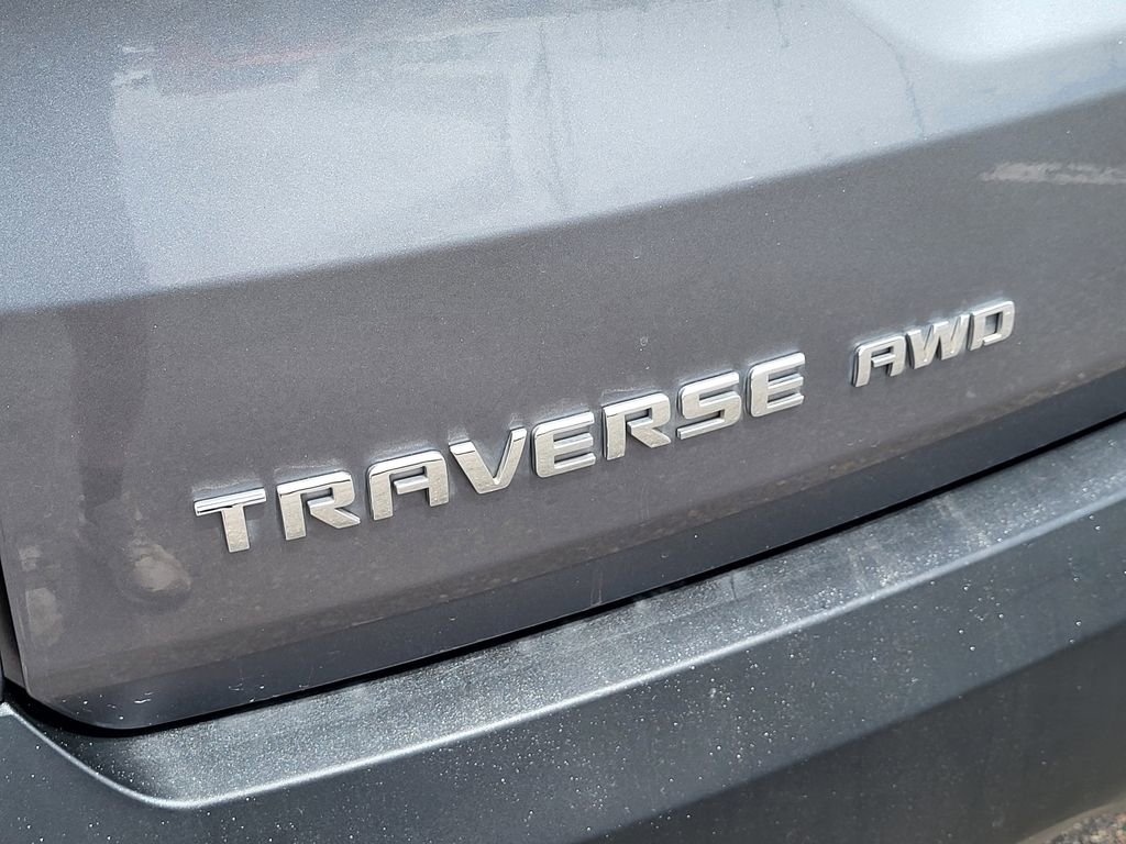 Used 2020 Chevrolet Traverse LT w/ LT Premium Package AWD/4WD image 8