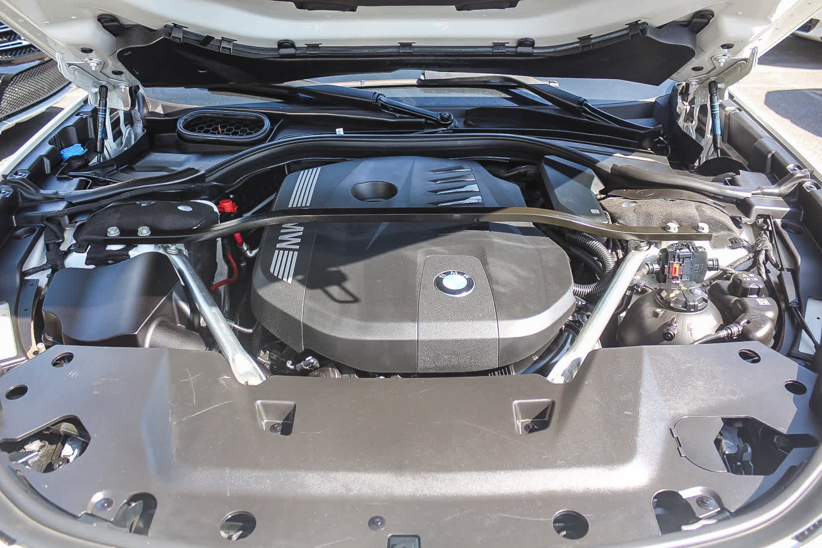 Certified 2023 BMW 740i image 26