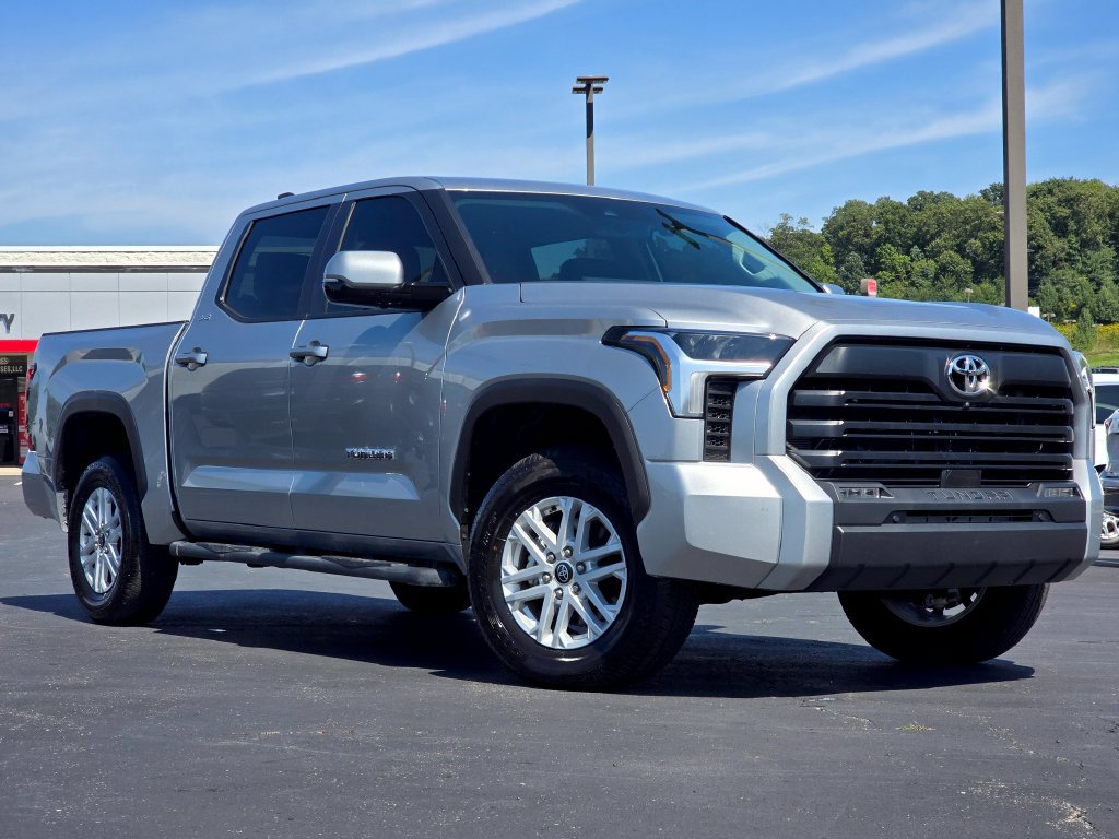 Used 2024 Toyota Tundra SR5 w/ Advanced Technology Package AWD/4WD image 2