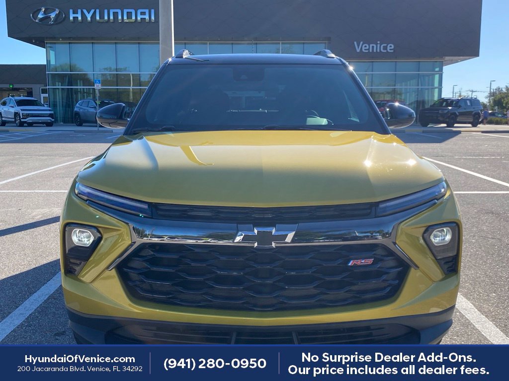 Used 2024 Chevrolet TrailBlazer RS w/ Driver Confidence Package AWD/4WD image 24