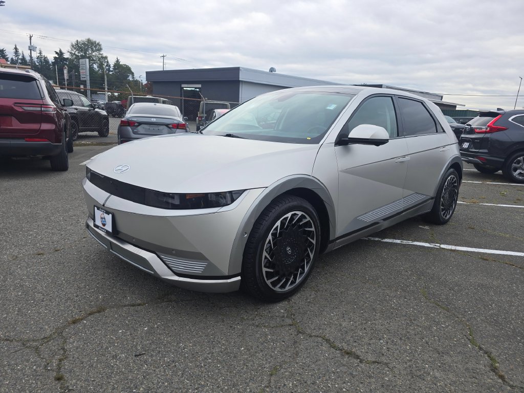 Used 2023 Hyundai Ioniq 5 Limited AWD/4WD image 3
