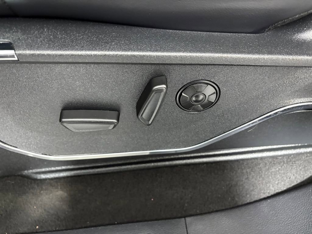 Certified 2024 Ford F350 Platinum image 15