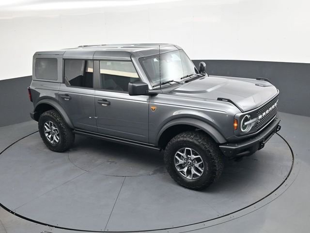 Used 2025 Ford Bronco Badlands image 23