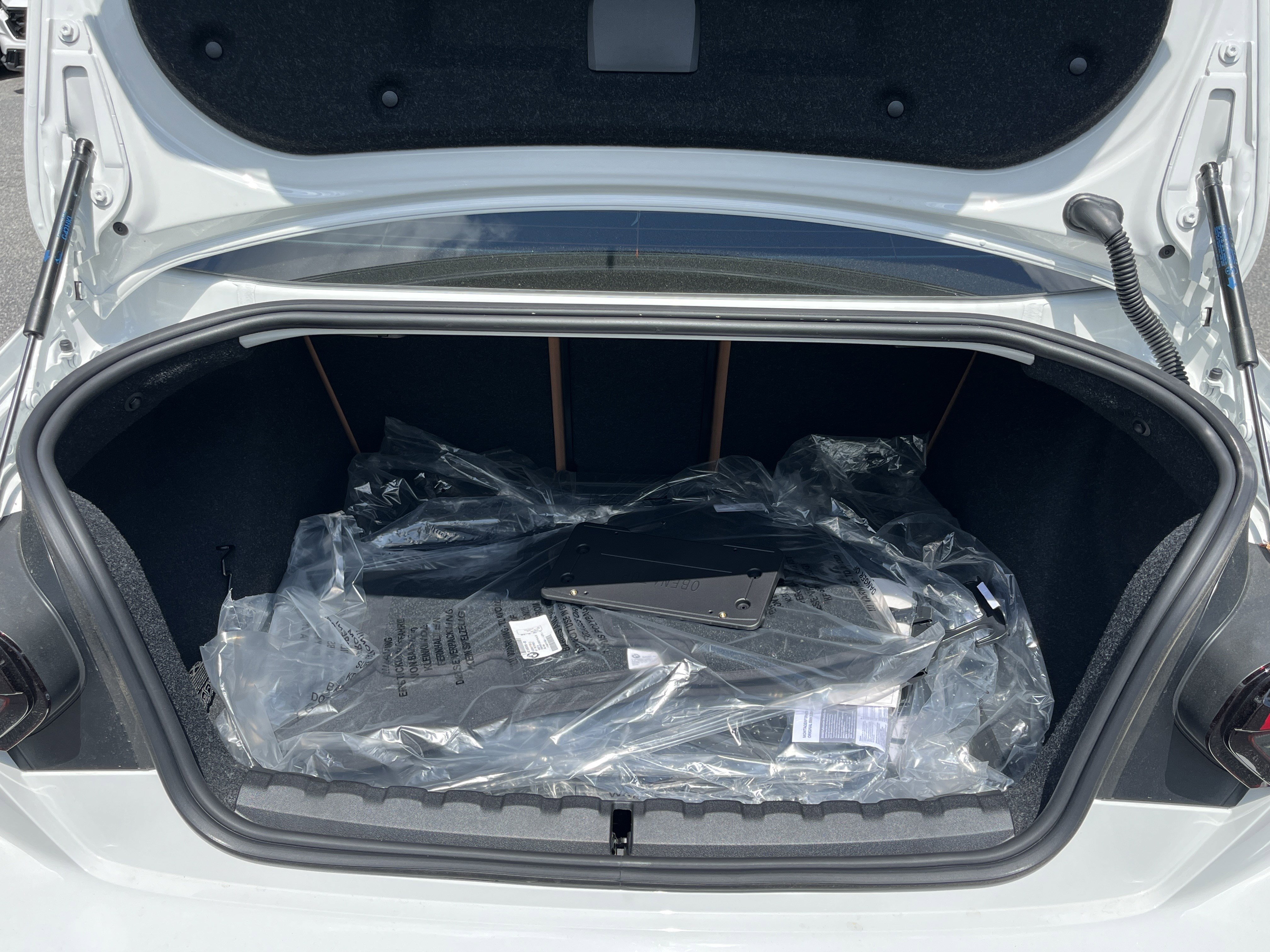 New 2026 BMW 230i Coupe w/ Convenience Package RWD image 24