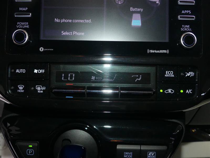 Used 2022 Toyota Prius FWD image 37