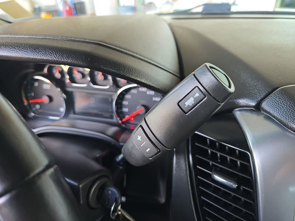 Used 2019 Chevrolet Tahoe LS image 17