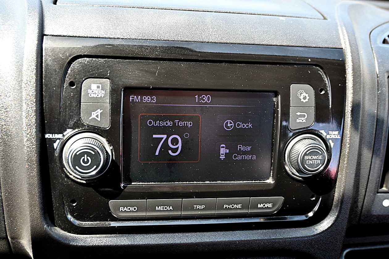 Used 2021 RAM ProMaster 2500 FWD image 9