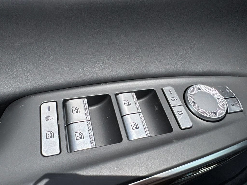 New 2026 Genesis GV70 2.5T AWD/4WD image 12
