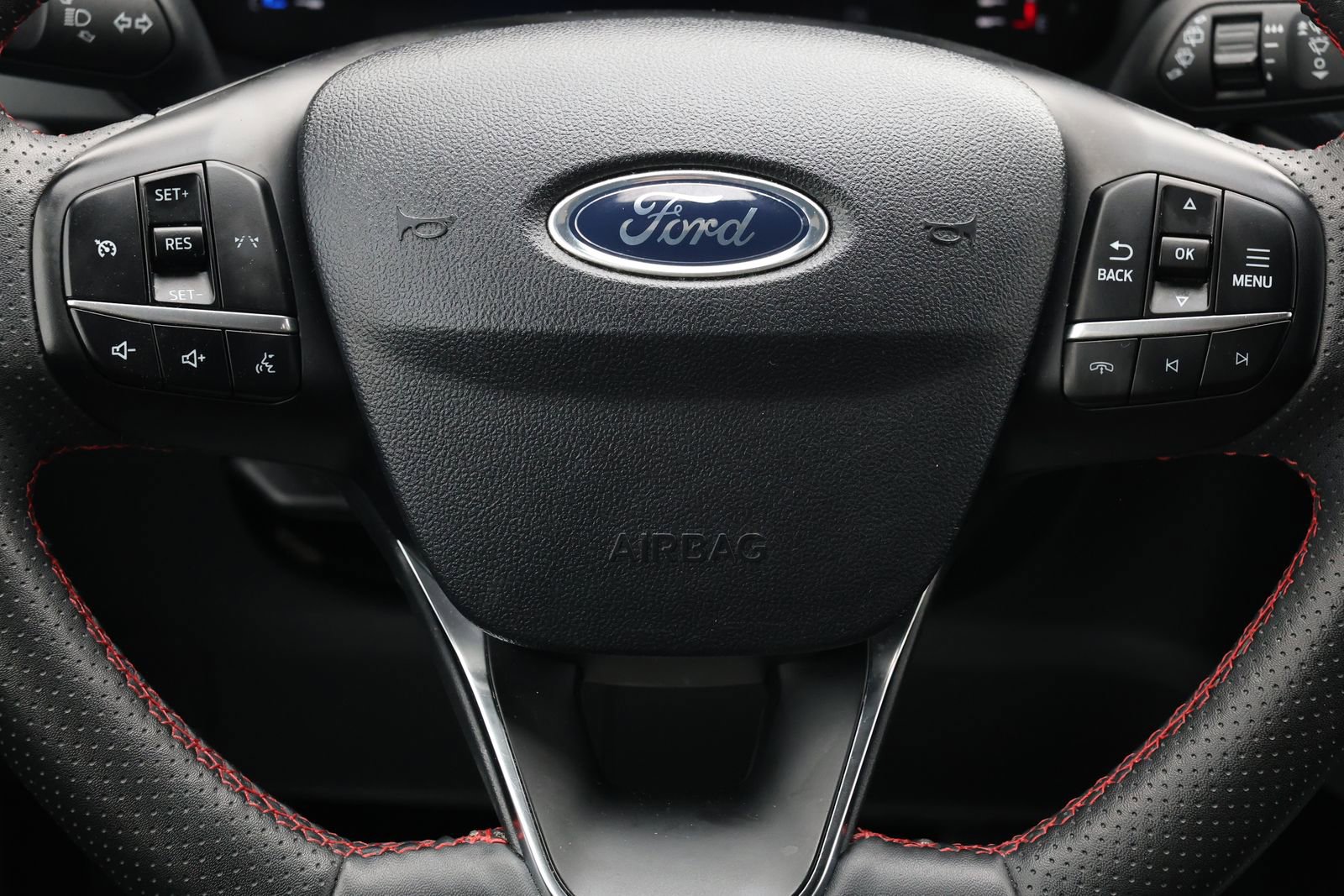 Used 2024 Ford Escape ST-Line AWD/4WD image 19